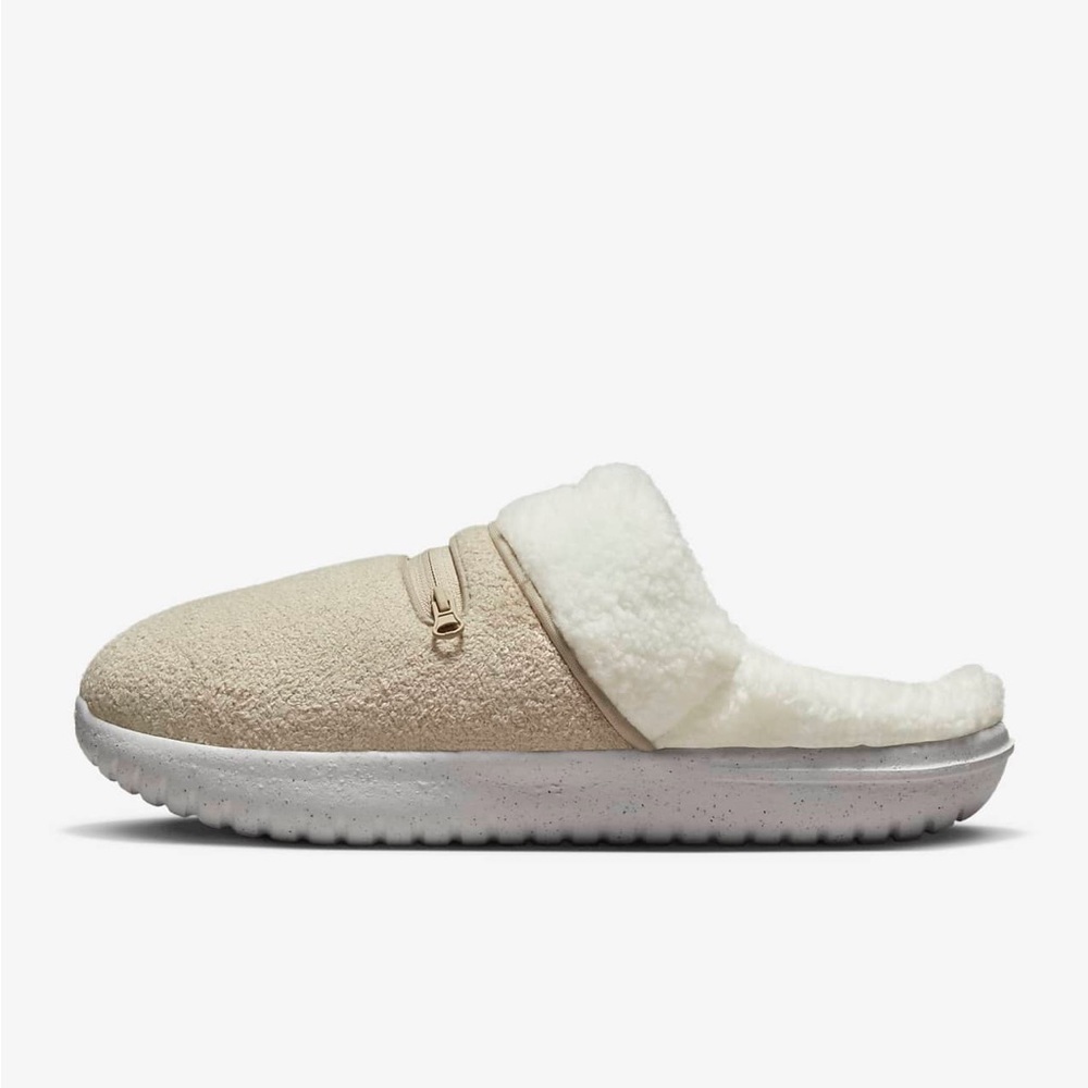 Nike Burrow SE Women’s size 9 NWT